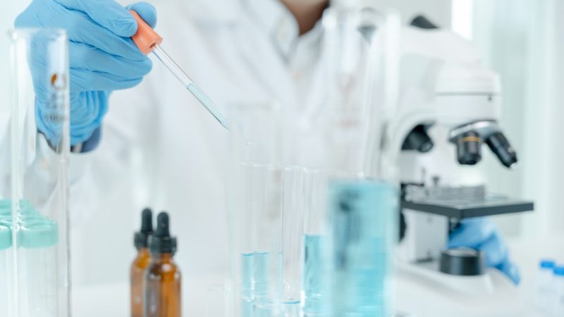 科研引物合成：精准科学研究的基石**